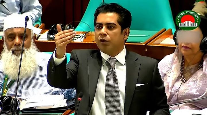 সংবিধান কি মনে করিয়ে দেয়—এটা একাত্তরের পরাজয়ের দলিল?